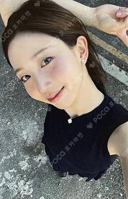 Blue Valentine TOWER RECORDS LUCKY DRAW HAEWON photocard image