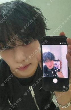 LOUD & PROUD SOUND WAVE KAMDEN photocard image