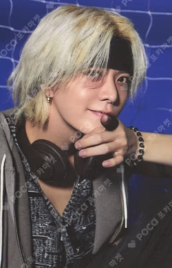 2026 SEASON'S GREETINGS SM STORE