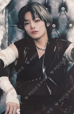 GIANT Sony Music LUCKY DRAW I.N photocard image