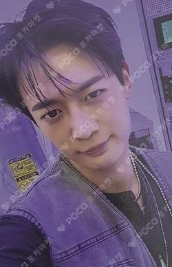 2026 SEASON'S GREETINGS