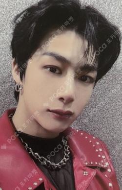 REASON EXHIBITION & POP-UP STORE LUCKY DRAW HYUNGWON photocard image