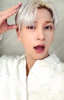 NEW CHAPTER : LUCEAT EVERLINE HANGYUL photocard image