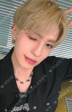 Youth Chapter 3 : ROMANTIC YOUTH MOKKET SHOP AYDEN photocard image