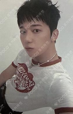 2026 OX:N Season’s Greetings [Into The Sparkle] YECHAN photocard image