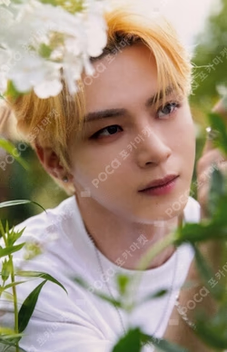 OMEGA X x Wonderwall HANGYEOM photocard image