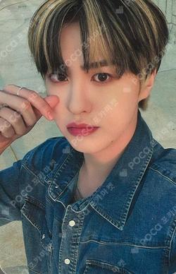 Youth Chapter 3 : ROMANTIC YOUTH fromm store AYDEN photocard image