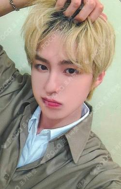 Youth Chapter 3 : ROMANTIC YOUTH fromm store AYDEN photocard image