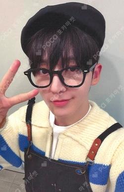 My First Flip MAKESTAR Donghyeon photocard image