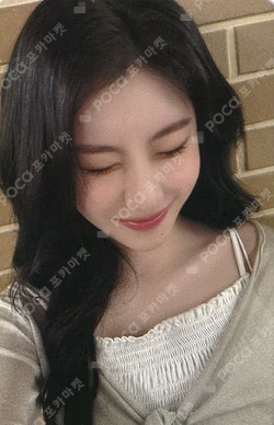 Girls Will Be Girls Whoop Japan Store CHAERYEONG photocard image