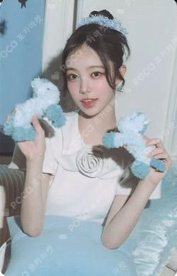 2026 SEASON'S GREETINGS RANDOM TRADING CARD SET A ver.