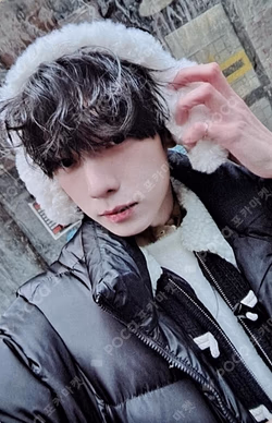 fredr1ck._choi ARCHIVE BY CHUEI LI YU REWARD CHUEI LI YU photocard image