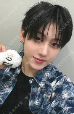 My First Flip MAKESTAR Kyehoon photocard image