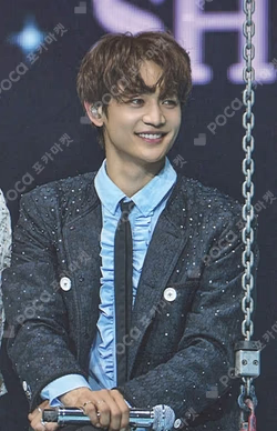 SHINee WORLD VI [PERFECT ILLUMINATION : SHINee'S BACK] DVD/BD PRE-ORDER EVENT