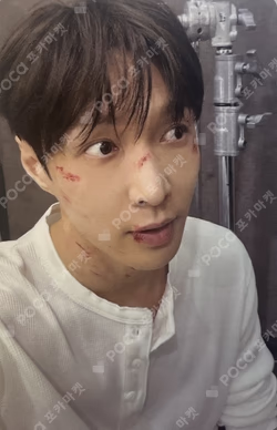 REVERXE Big SMini Ver. Berriz Exclusive LAY photocard image