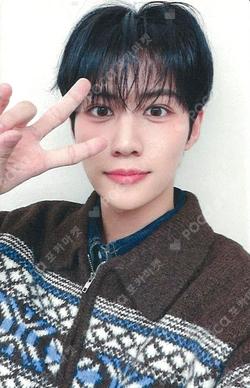 LOST JUMP UP Ian photocard image