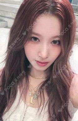 THIS IS FOR YIZHIYU SANA photocard image