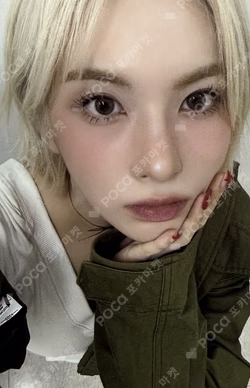 Fe3O4: STICK OUT POP-UP STORE in BEIJING ACRYLIC PHOTOCARD STAND BAE photocard image