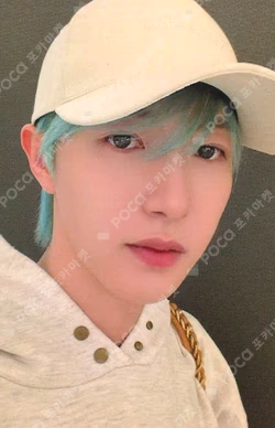 Beat It Up EVERLINE RENJUN photocard image