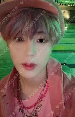 Sneakers Easy ver. HA SUNG WOON photocard image