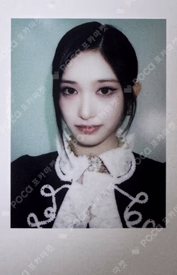 IVE LEESEO photocard image
