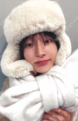 My First Flip MAKESTAR Donghwa photocard image