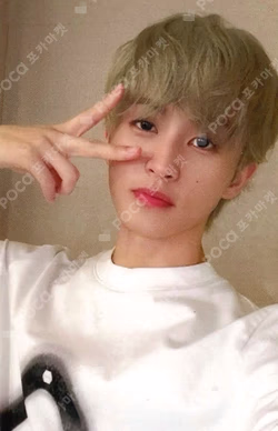 Go Back To The Future POPMERCH WINNER MARK photocard image