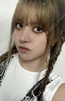 Fe3O4: STICK OUT POP-UP STORE in BEIJING ACRYLIC PHOTOCARD STAND Lily photocard image