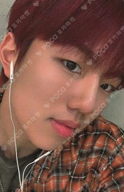 Un: SEEN KTOWN4U PARKJIHOO photocard image