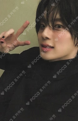 esquire Yoo Kangmin PHOTOBOOK WALLFLOWER KANGMIN