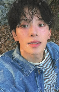 esquire Yoo Kangmin PHOTOBOOK WALLFLOWER KANGMIN