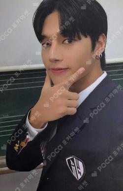ATEEZ WOOYOUNG photocard image