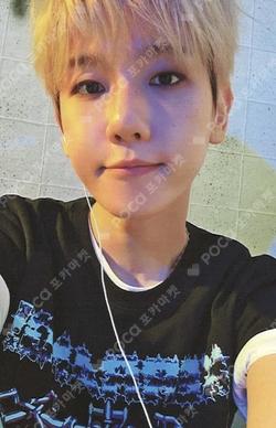 2026 SEASON’S GREETINGS [Born to B] BAEKHYUN photocard image