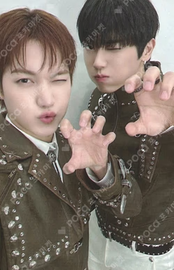 2026 ONF CONCERT [THE MAP:BEYOND THE HORIZON] HOOD ZIP-UP