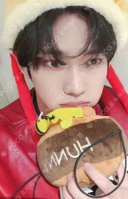 LOST APPLEMUSIC Chael photocard image