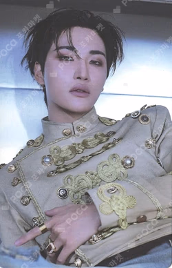 GOLDEN HOUR : Part.4 POCAALBUM VER. Z VER.