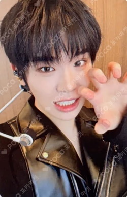 RE-FLOW SOUND WAVE KIM TAERAE photocard image