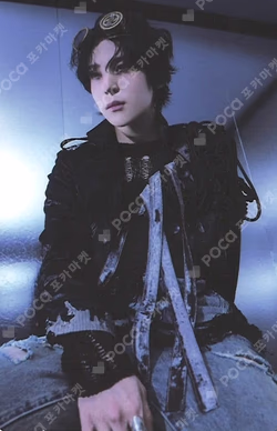 GOLDEN HOUR : Part.4 POCAALBUM VER. Z VER. YUNHO photocard image