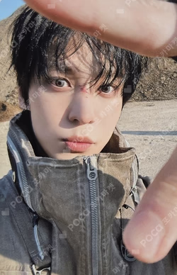 ATEEZ [GOLDEN HOUR : Part.4] POP-UP STORE PVC PHOTOCARD HOLDER YUNHO photocard image