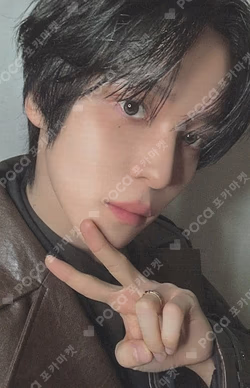 GOLDEN HOUR : Part.4 POCAALBUM VER. YUNHO photocard image