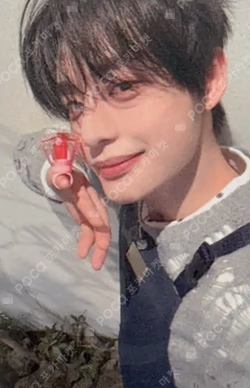 RE-FLOW Mnet Plus Merch