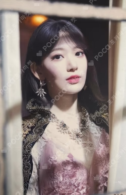 Vampire Random Photocard SAKURA photocard image