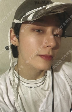 ONEUS 2024 FAN CONCERT 'Between the Earth and the Moon Pt.2' in JAPAN MEET&GREET HWANWOONG photocard image