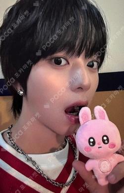 WHO WE ARE POP-UP STORE 10CM DOLL KEYRING CHIHEN photocard image