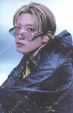 GOLDEN HOUR : Part.4 POCAALBUM VER. Z VER.