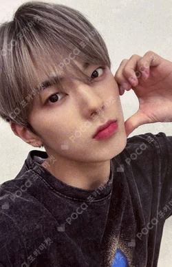 ETERNAL YOUTH : KICK IT EVERLINE LEEJEONG photocard image