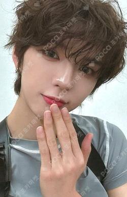 LOUD & PROUD K-MONSTAR LUCKY DRAW BRIAN photocard image