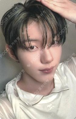 blackout MD Special Gift Kyoung Bae Seo photocard image