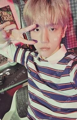 2026 SEASON’S GREETINGS [Born to B] PRE-ORDER EVENT BAEKHYUN photocard image