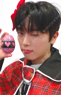 UNBROKEN JUMP UP MINKYUN photocard image